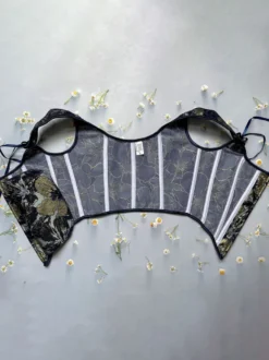 Corset vintage à imprimé floral doré bretelles spaghetti laçage au dos ourlet ondulé bustier sculptant la taille