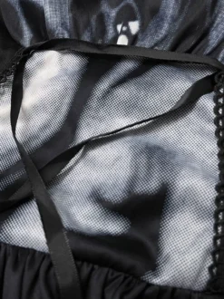 Costume de sorcière d'Halloween personnage gothique noir