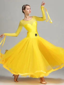 Costumes de danse de salon bleu Royal femmes Sexy Polyester Transparente bijou cou couches volants nœuds robe robe de danse