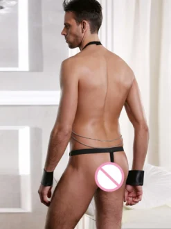 Costume sexy pour homme harnais en cuir PU dos nu avec chaîne idéal pour les soirées en boîte de nuit.