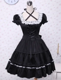 Coton noir Lolita OP robe manches courtes avec dentelle haut et White Lace Trim Déguisements
