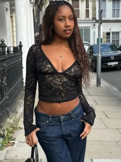 Crop top en dentelle florale pour femme - Noir sexy col en V manches longues - Tenue de soirée printanière 2026