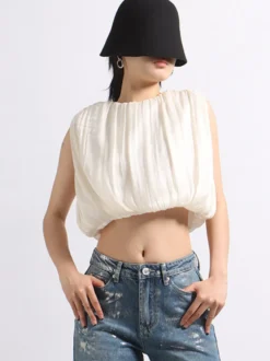 Crop top femme abricot à col bijou chic plissé sans manches