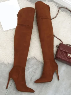 Cuissardes en daim bout pointu taille US 5-12.5 Stiletto sur les bottes au genou