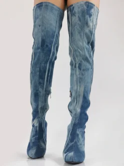 Cuissardes en jean bleues à bout pointu et à talons hauts rayés