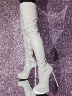 Cuissardes pour femmes bottes métalliques à bout rond et talon aiguille au-dessus du genou