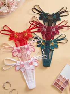 Culottes en dentelle tissée au crochet lingerie blanche brodée de fleurs sous-vêtements en maille transparente