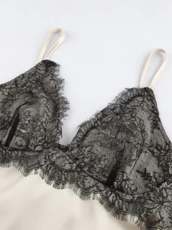 Débardeur abricot à bretelles fines col en dentelle dos nu chic pour femme
