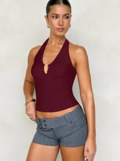 Débardeur bordeaux à bretelles laçage et boutons chic pour femme