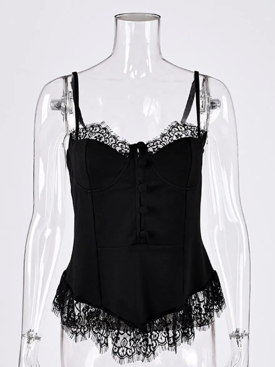 Débardeur noir à bretelles fines et dos nu en dentelle style décontracté pour femme.