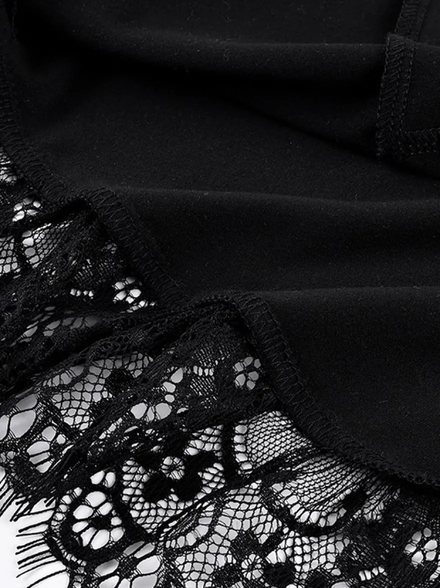Débardeur noir à bretelles fines et dos nu en dentelle style décontracté pour femme.