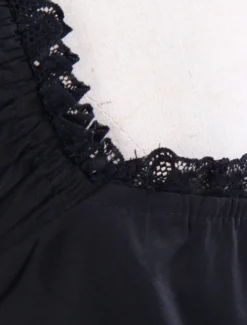 Dentelle de coton noir Lolita Robe OP 3 Lyers Hem Déguisements