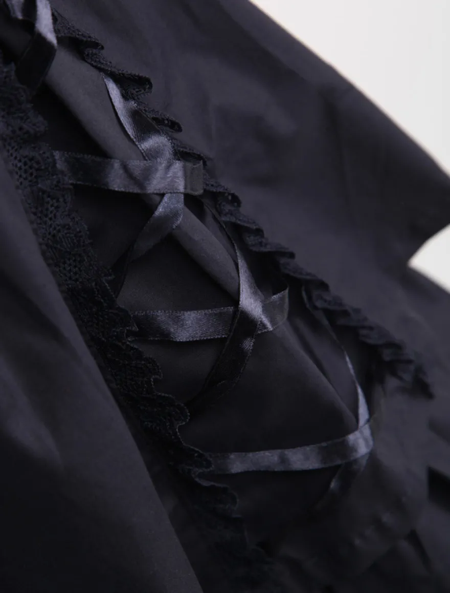 Dentelle de coton noir Lolita Robe OP 3 Lyers Hem Déguisements