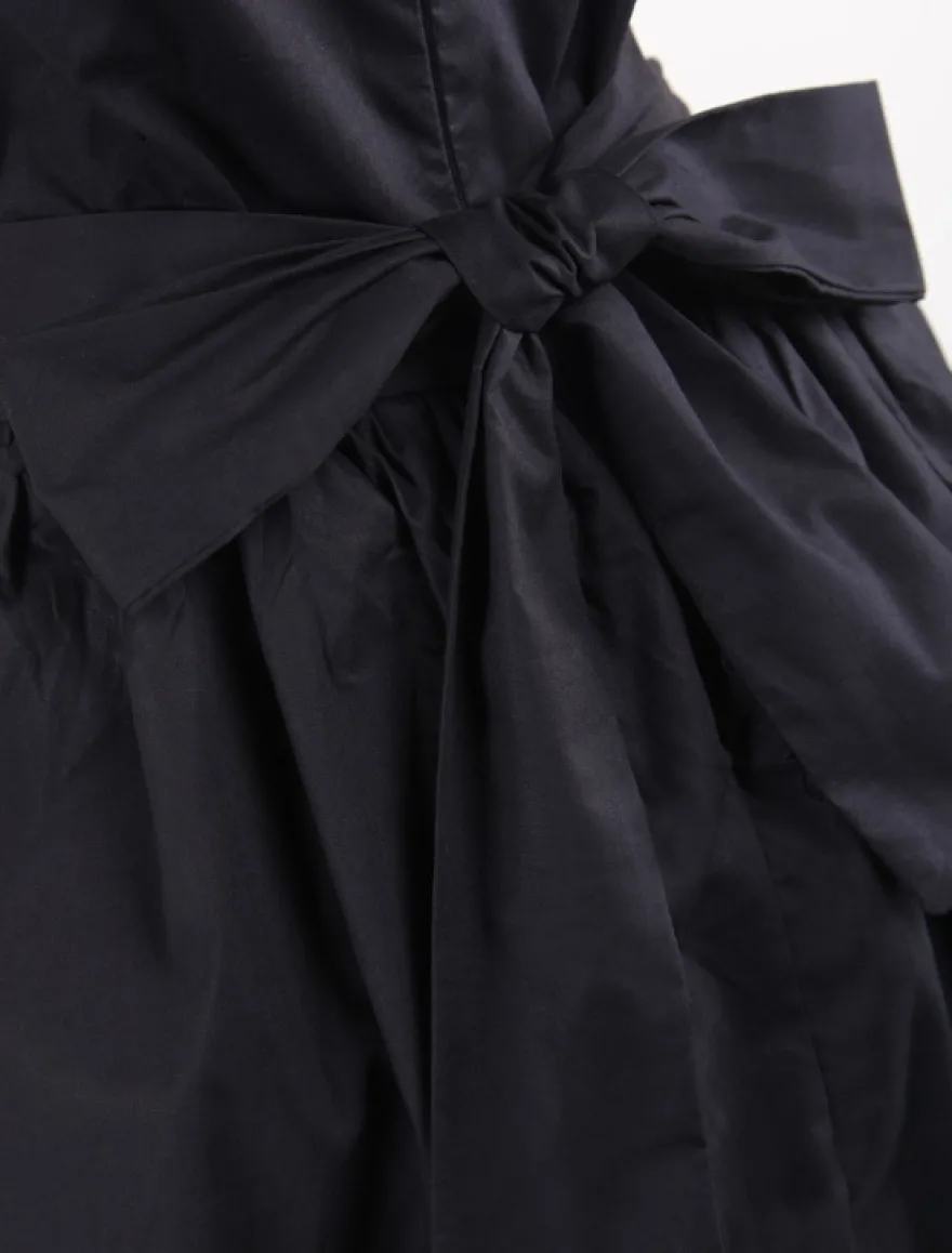 Dentelle de coton noir Lolita Robe OP 3 Lyers Hem Déguisements