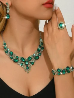 Ensemble de bijoux pour mariage style métal chic
