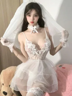 Ensemble de lingerie de mariée en dentelle blanche robe mini en tulle à bretelles spaghetti avec voile costume de jeu de rôle de mariage