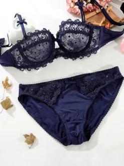 Ensemble de lingerie 2 pièces en dentelle blanche soutien-gorge culotte string