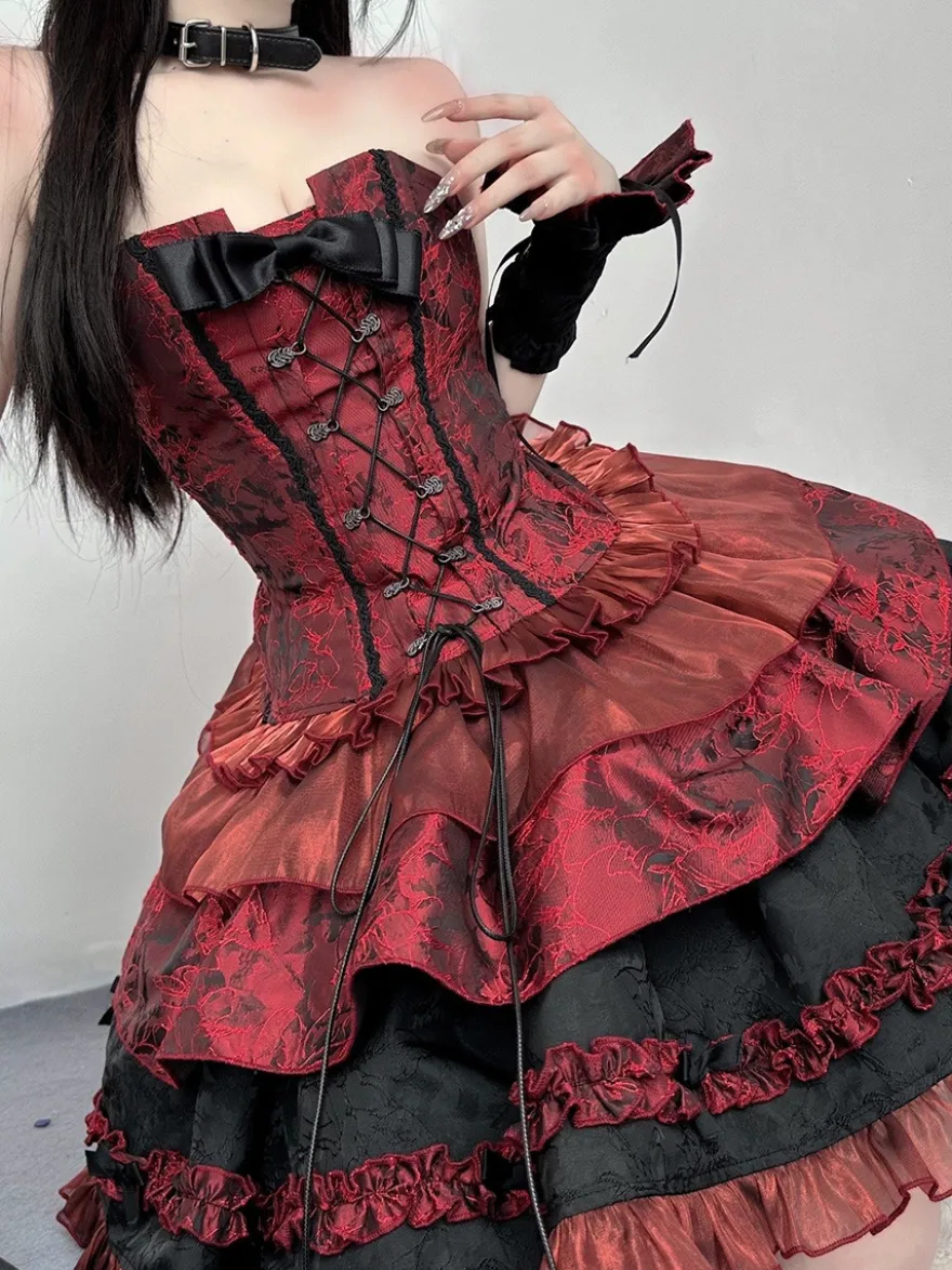 Ensemble de robes Lolita gothiques rouges sans bretelles à lacets et volants