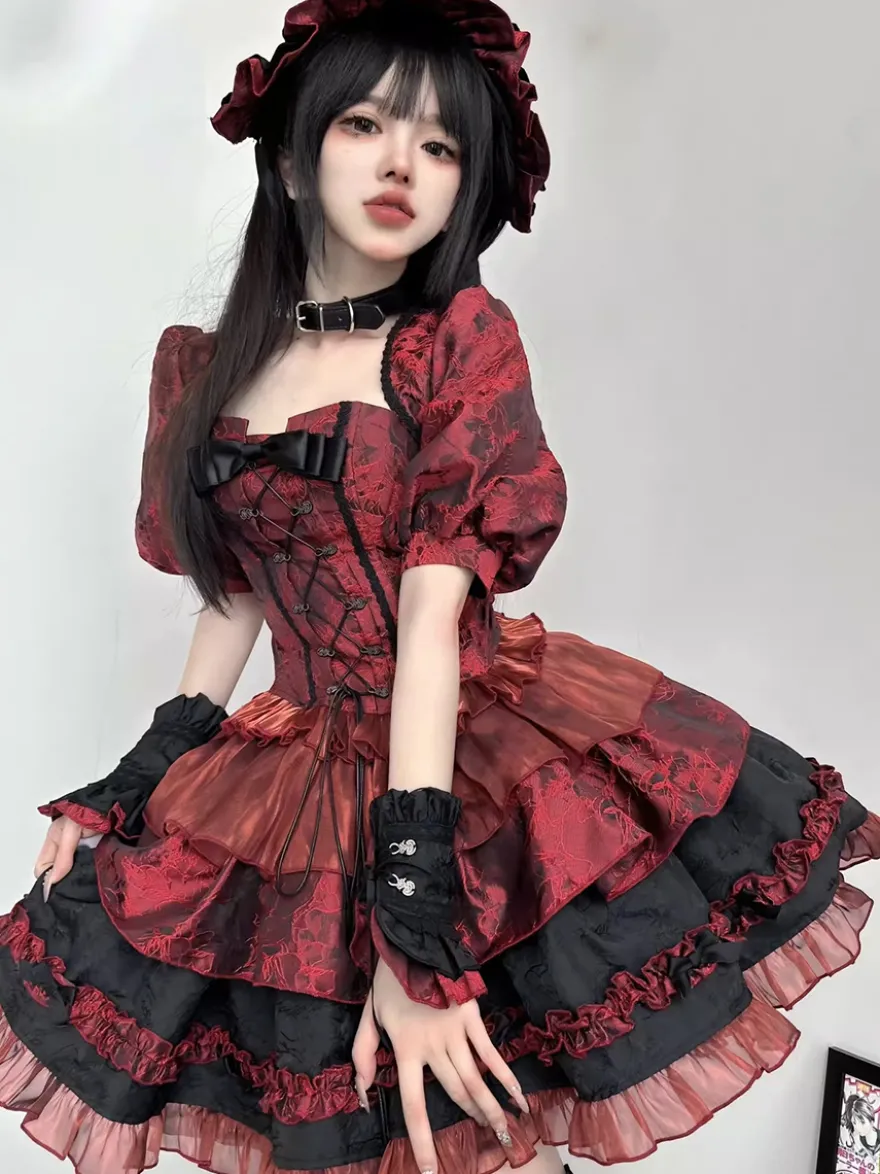 Ensemble de robes Lolita gothiques rouges sans bretelles à lacets et volants