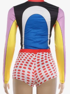 Ensemble deux pièces à pois color block : haut à manches longues et short taille haute