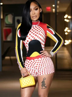Ensemble deux pièces à pois color block : haut à manches longues et short taille haute