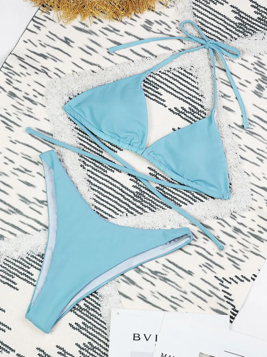 Ensemble maillot de bain bleu sexy court à manches longues cache-maillot et soutien-gorge dos nageur
