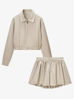 Ensemble 2 pièces : pantalon blanc plissé en polyester col rabattu manches longues.