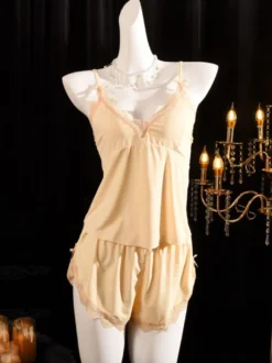Ensembles de pyjama vert clair en dentelle d'intérieur dos nu en polyester
