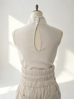 Ensembles deux pièces : pantalon et robe maxi écru blanc à col montant sans manches élégants