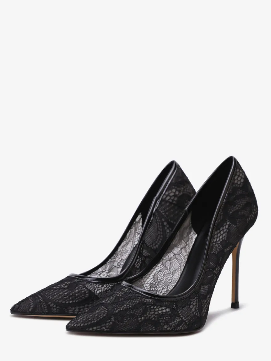 Escarpins noirs à bout pointu en dentelle à enfiler et à talons hauts