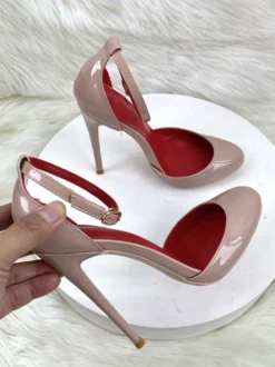 Escarpins à talons hauts rouges bout rond métallisés talon aiguille bride à la cheville