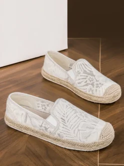 Espadrilles en dentelle pour femmes mocassins à enfiler à bout rond blancs