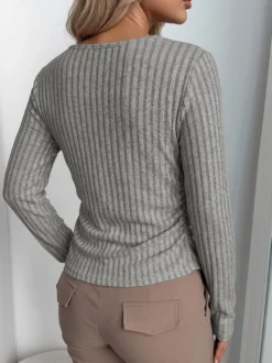 Faux haut deux pièces en maille côtelée à manches longues et col rond coupe slim décontractée