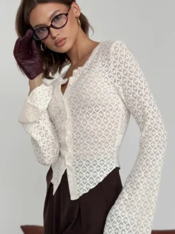 Gilet cardigan ajusté en maille ajourée avec manches évasées pour femme 2026