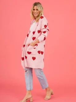 Gilet long imprimé cœur pour femme ouvert sur le devant manches longues oversize poche.
