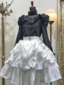 Gothic Lolita SK White Lace Up Volants Lolita Jupes Déguisements Halloween