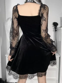 Halloween Robe noire Punk pour femmes col en cœur manches longues dentelle Polyester robe gothique