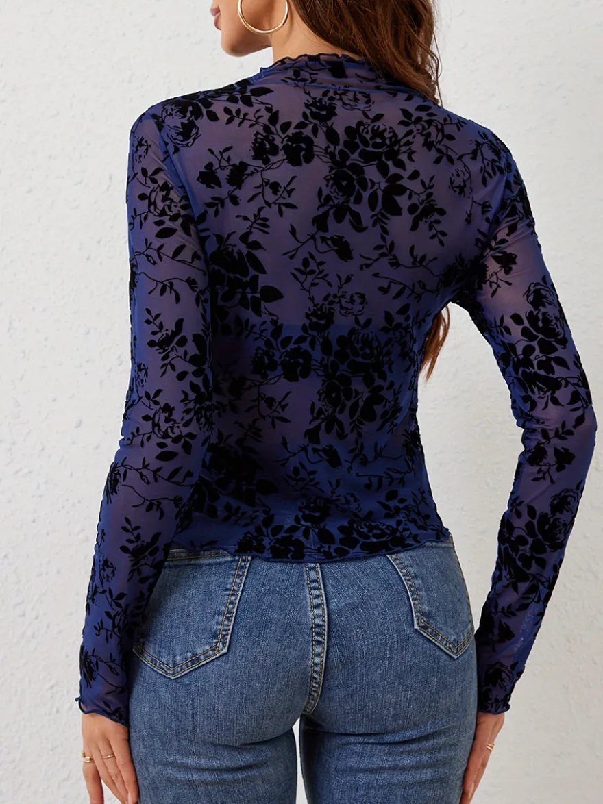 Haut moulant à col montant imprimé floral floqué manches longues transparentes style skinny collection femme 2026