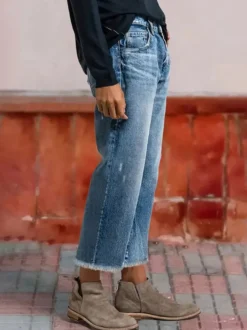 Jeans femme droite charmants en denim décontracté