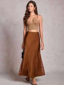 Jupe longue d'été élégante en satin vert taille naturelle pour femme
