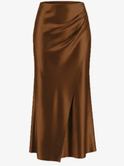 Jupe longue d'été élégante en satin blanc écru taille naturelle pour femme