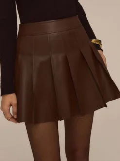 Jupe mini plissée taille haute en similicuir chocolat pour femme 2026