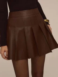 Jupe mini plissée taille haute en similicuir chocolat pour femme 2026