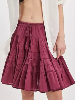 Jupes blanches plissées taille naturelle chic pour femmes