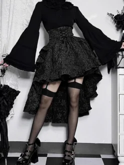 Jupes gothiques Lolita SK à volants et lacets bordeaux