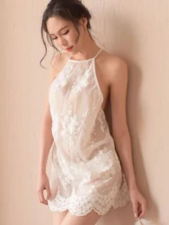 Linge de Mariée Chemise de nuit sexy en dentelle blanche dos nu semi-transparente mini-robe à bretelles et ourlet festonné