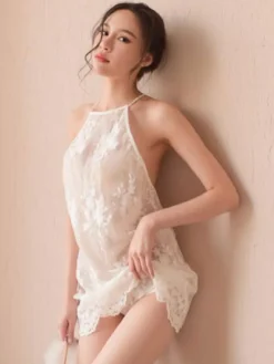 Linge de Mariée Chemise de nuit sexy en dentelle blanche dos nu semi-transparente mini-robe à bretelles et ourlet festonné