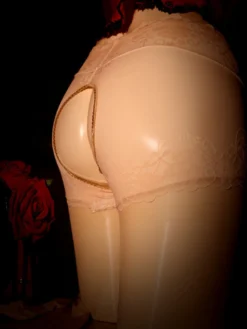 Lingerie bonneterie collants pour femmes entrejambe ouvert transparent rouge dentelle acrylique couleur unie