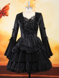 Lolita Robe Gothique noir à 1 pièce 2026 Longue Manches Hime à lacet Couches dentelle Déguisements