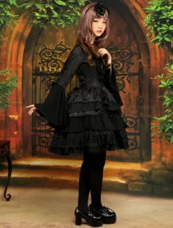 Lolita Robe Gothique noir à 1 pièce 2026 Longue Manches Hime à lacet Couches dentelle Déguisements
